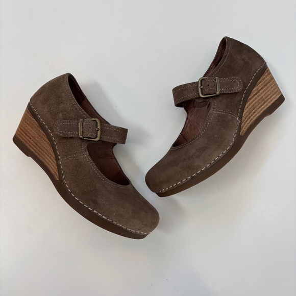 Dansko Sandra Suede Wedge Mary Jane Shoes Taupe Brown EU 40 US 9.5-10 - Picture 8 of 13